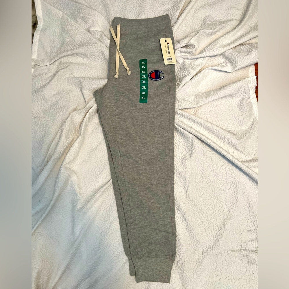 NWT Unisex CHAMPS sweatpants